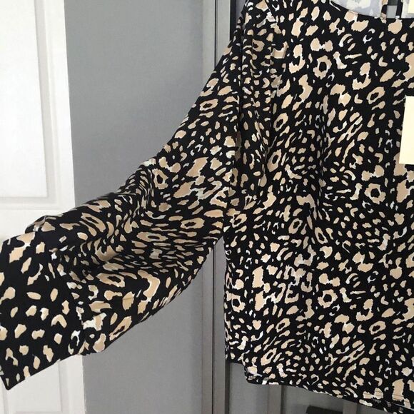 NWT MELLODAY Animal print, long sleeve blouse, black beige size M - Picture 3 of 5